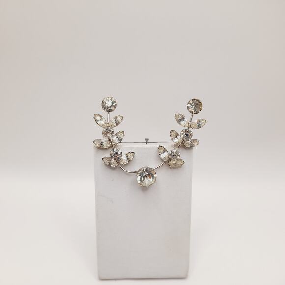 Vintage Clear Rhinestone Brooch Mid-Century Silver Tone Wedding Pin 2 1/2 Inch - Picture 6 of 10